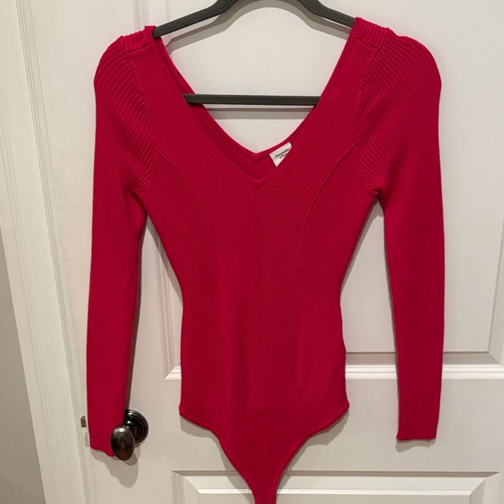 Abercrombie & Fitch Pink Ribbed V-Neck Long-Sleeve Bodysuit